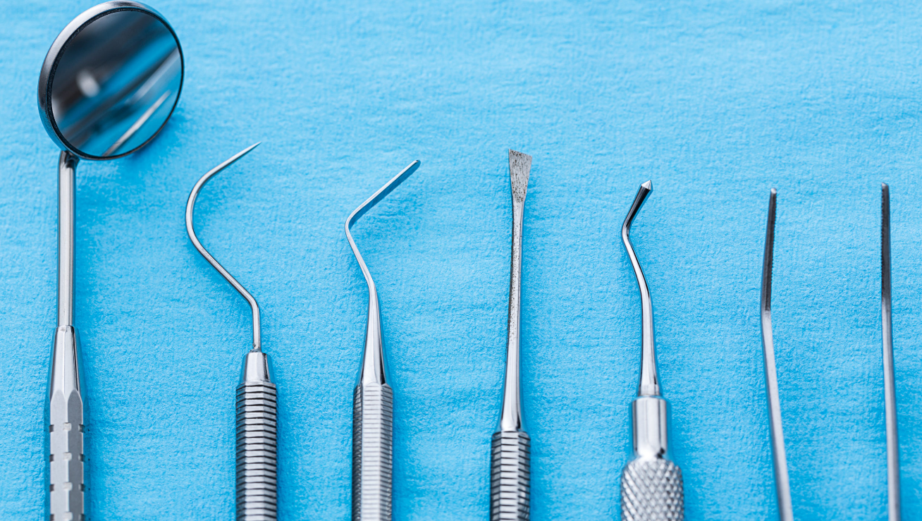 Comparison of Materials for Dental Turning Needles